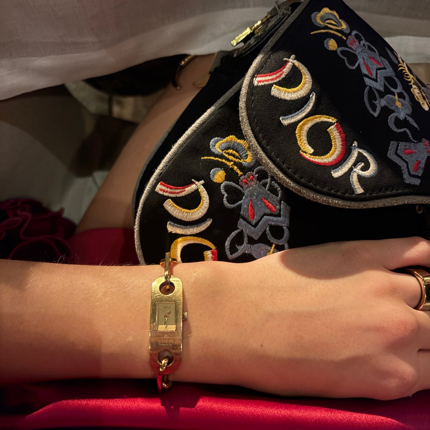 Gucci 1600 Chain Link Bangle Watch